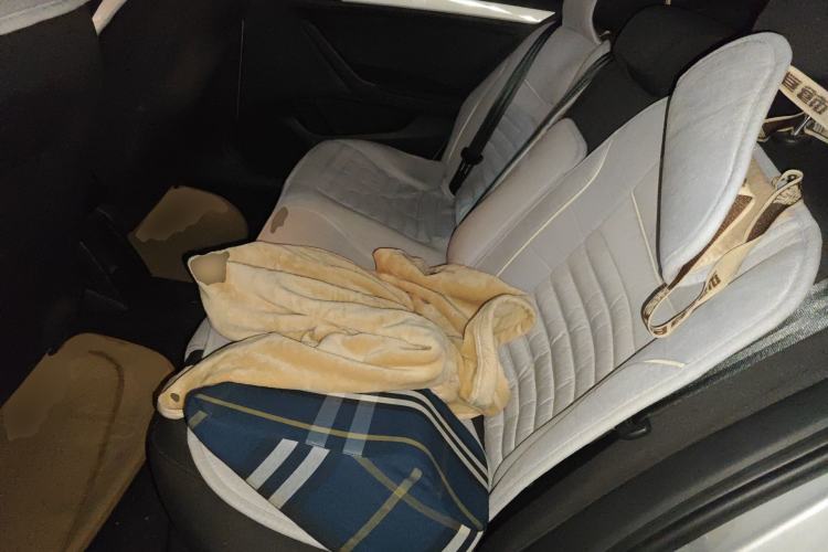 Used Volkswagen Jetta 2013 1.6L Manual Comfort Model
