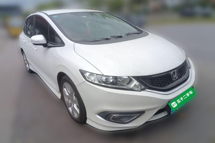 Used Honda Jade 2016 1.8L Automatic Comfort Version 5 Seats Front Right 45 Deg
