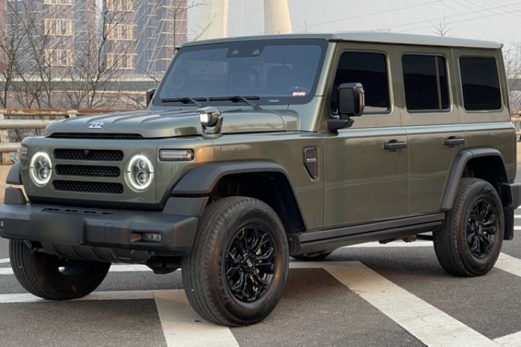 Used 212 T01 2024 2.0T Explorer