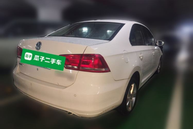 Used Volkswagen Santana 2015 1.6L Automatic Comfort Edition
