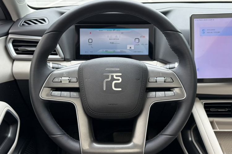 Used BYD Yuan UP 2024 401KM Beyond Edition Steering Wheel