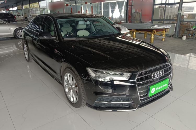 Used Audi A6L 2018 35 TFSI Collector's Edition Front Right 45 Deg