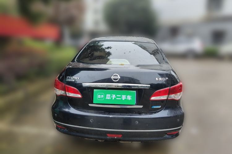 Used Nissan Sylphy 2012 Classic 1.6XE Manual Comfort Edition Rear