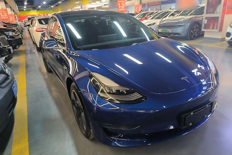 Used Tesla Model 3 2019 Performance High-Performance All-Wheel-Drive Version Front Right 45 Deg