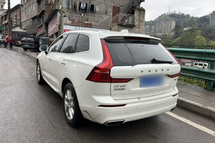 Used Volvo XC60 2019 T5 4x4 Smart Edition China VI Standard
