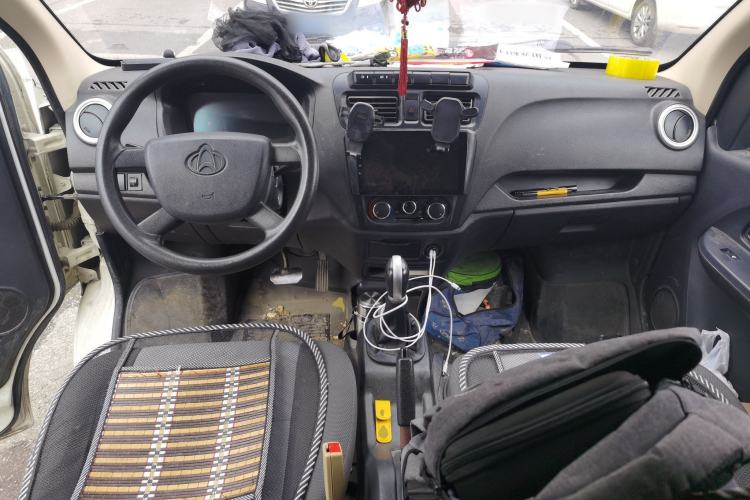 Used CHANGAN KAICHENG Ruixing EM60 2022 All-Electric Van 4498 mm Long Flat Roof Double-Swing Doors 2 Seats 60 kW 41.86 kWh
