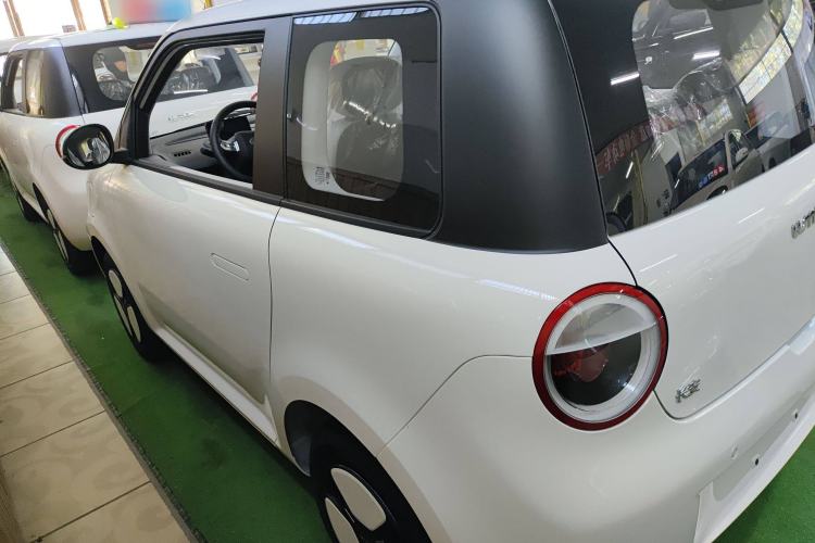 Used CHANGAN Lumin 2024 130km Qingyue Version Exterior 3