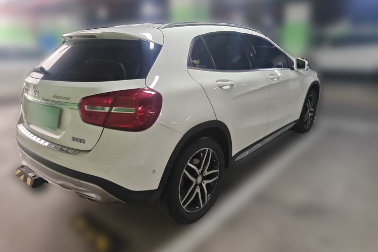 Used Mercedes-Benz GLA 2016 GLA 220 4MATIC Fashion Edition Rear Right 45 Deg