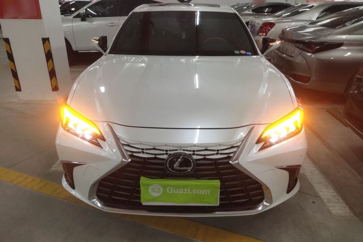 Used Lexus ES 2025 200 Premium Edition