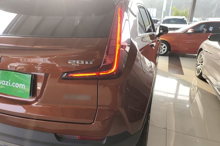 Used Cadillac XT4 2018 28T Two-Wheel Drive Leading Version