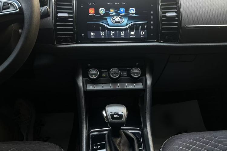 Used Skoda Kodiaq 2018 Facelifted TSI330 5-Seater Two-Wheel-Drive Comfort Edition
