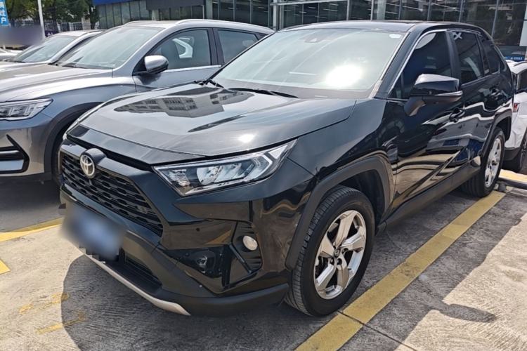 Used Toyota RAV4 2022 2.0L CVT Two-Wheel Drive Fashion Plus Edition