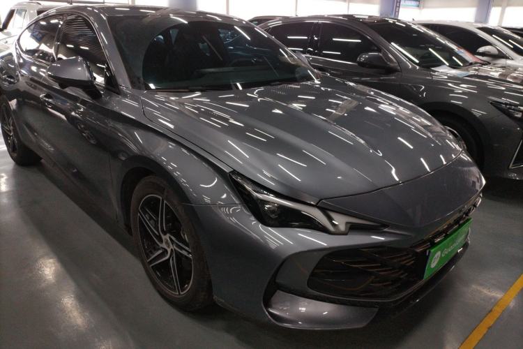 Used MG 7 2023 1.5T DCT Luxurious Supreme Edition