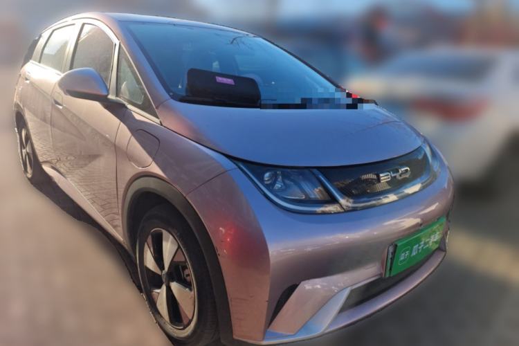 Used BYD Dolphin 2023 420 km Free Version Front Right 45 Deg