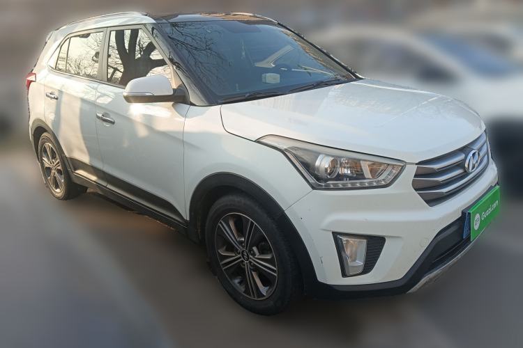 Used Hyundai ix25 2015 1.6L Automatic Two-Wheel-Drive Deluxe DLX Model