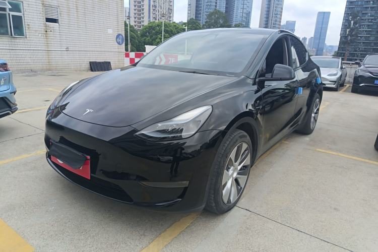 Used Tesla Model Y 2022 Long-Range All-Wheel-Drive Version
