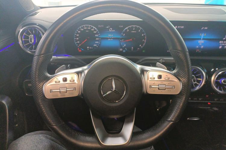 Used Mercedes-Benz A-Class 2021 A 200 L Sport Sedan Fashion Model
