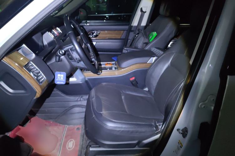 Used Land Rover Range 2018 3.0 SC V6 Vogue Extended-Length Model Left Front Seat