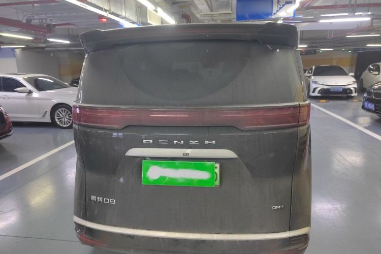 Used Denza D9 2024 DM-i 1050 Luxury Model