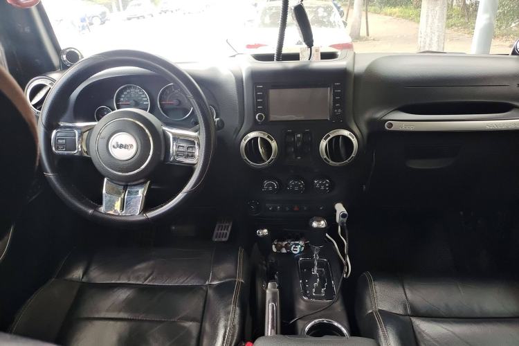 Used Jeep Wrangler 2012 3.6L Rubicon Four-Door Edition