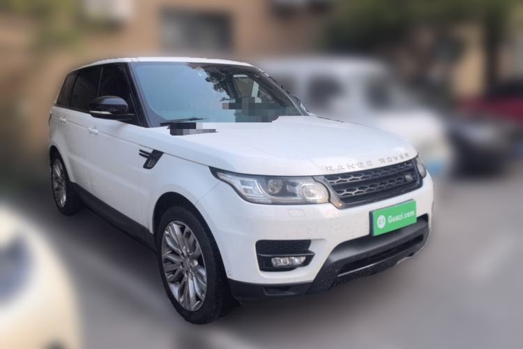 Used Land Rover Range Sport 2014 3.0 SC V6 HSE DYNAMIC Front Right 45 Deg
