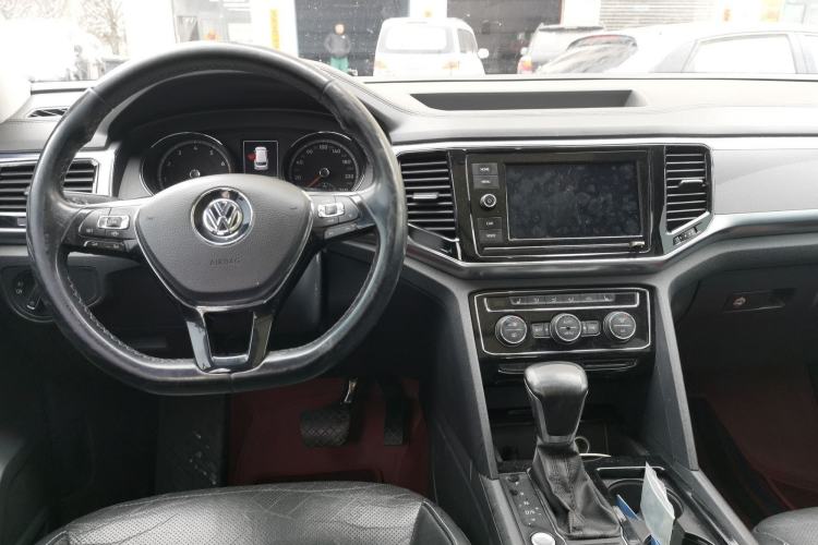 Used Volkswagen Teramont 2019 330TSI Two-Wheel-Drive Luxury Edition China VI Standard
