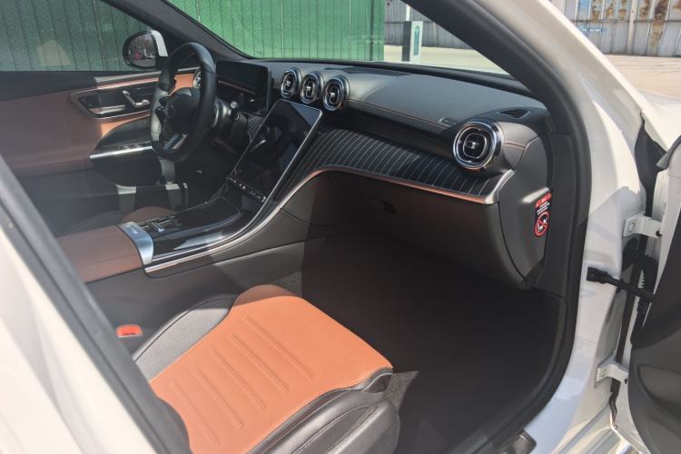 Used Mercedes-Benz C-Class 2022 C 260 L Sport Edition Interior 3