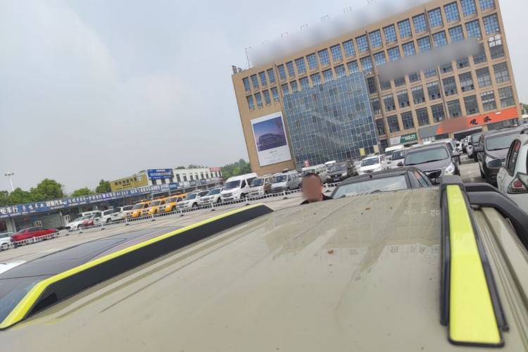 Used Geely Galaxy Panda 2024 200km Panda Rider Roof