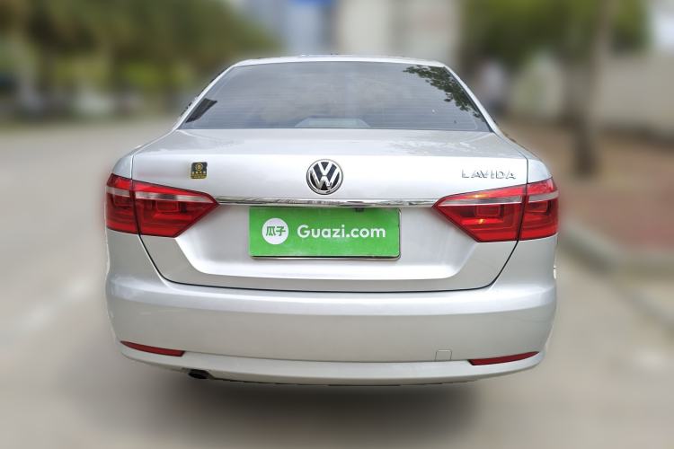 Used Volkswagen Lavida 2015 1.6L Automatic Fashion Edition Rear