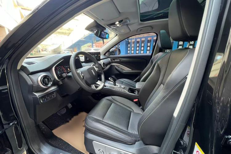 Used Wey VV6 2020 2.0T Two-Wheel Drive Smart Protection+
