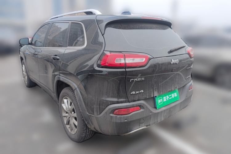 Used Jeep Cherokee 2016 2.4L Superior Edition
