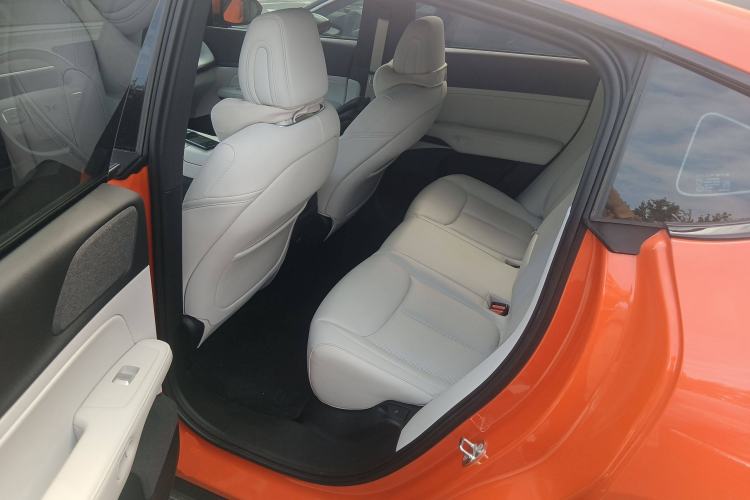 Used XPeng G6 2023 580 Long-Range Max Left Rear Seat