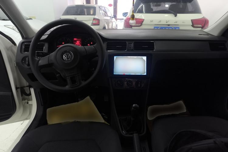 Used Volkswagen Santana 2015 1.4L Manual Fashion Edition