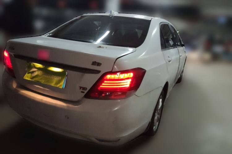 Used BYD Surui 2014 1.5TID Automatic Luxury Model
