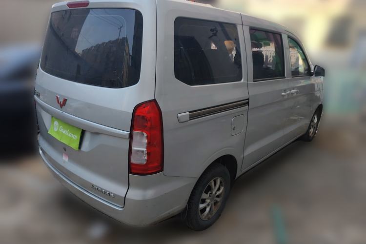 Used Wuling Hongguang V 2019 1.5L Enjoyment Version L2B
