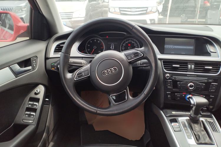 Used Audi A4L 2013 35 TFSI Automatic Standard Model
