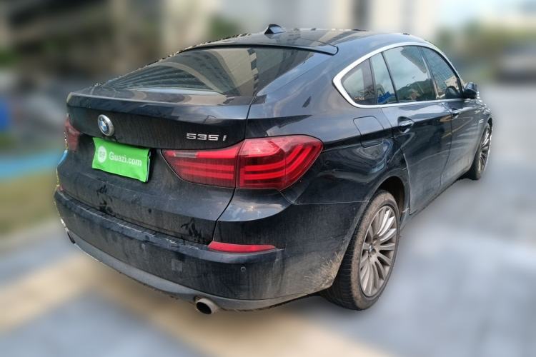 Used BMW 5 Series GT 2014 535i Leading Model Rear Right 45 Deg