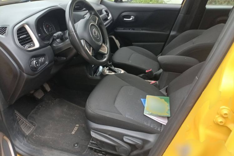 Used Jeep Renegade 2018 Connected Large Screen Version 180T Automatic Jingneng Version Driver Seat