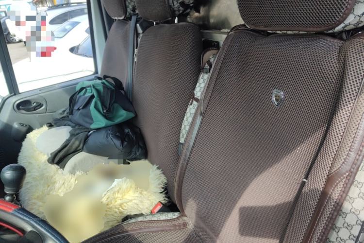 Used Ford Transit Custom 2016 2.4T Long Wheelbase 10-Seater Mid-Roof Standard Version Left Rear Seat