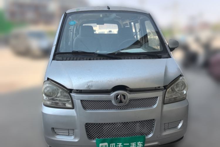 Used BAIC Weiwang 306 2011 1.3L base model 7 seats
