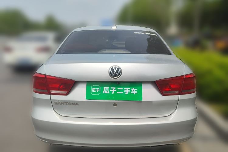 Used Volkswagen Santana 2015 1.6L Manual Fashion Edition
