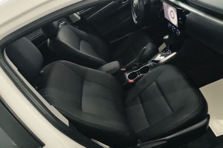 Used Toyota Levin 2016 1.6G CVT Elite Edition Right Front Seat