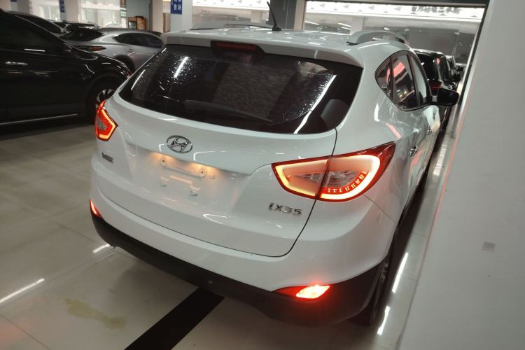 Used Hyundai ix35 2013 2.0L Automatic Two-Wheel Drive Smart GLS China IV Standard
