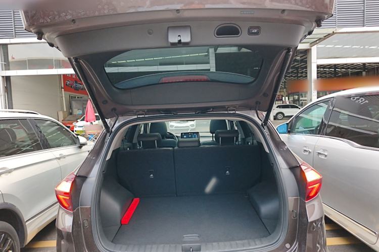 Used Hyundai Tucson 2020 280TGDi Two-Wheel-Drive GLS Fashion Edition China VI Standard
