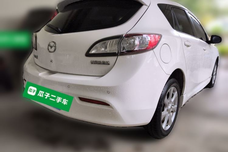 Used Mazda Mazda 3 2015 Hatchback 2.0L Automatic Sport Model