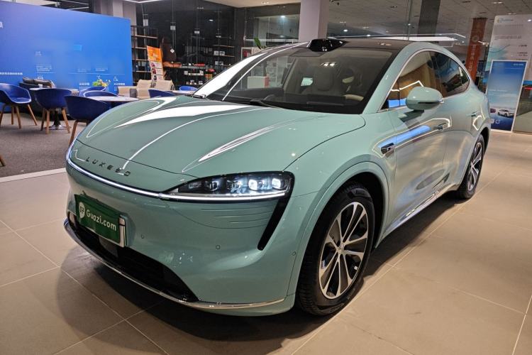 Used Hima Luxeed R7 2024 All-Electric 802 km Max