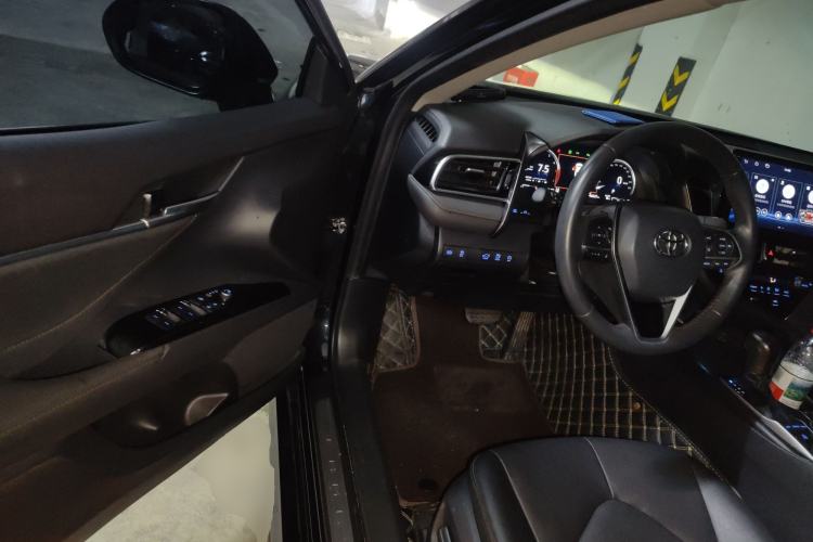 Used Toyota Camry 2021 2.5G Luxury Edition