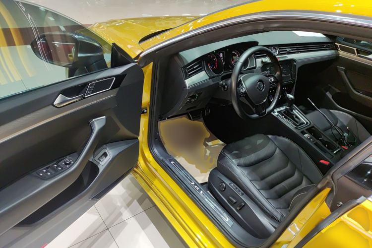 Used Volkswagen FAW-Volkswagen CC 2019 330TSI Glamour Edition China VI
