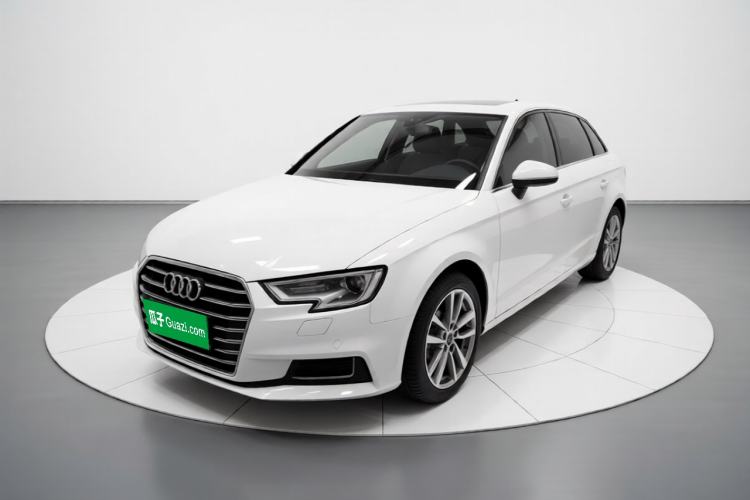 Used Audi A3 2020 Restyled Sportback 35 TFSI Entry-Level China VI Emission Standard Guazi used car, China used car export, Used car for sale, Used  cars, Cheapest cars for sale