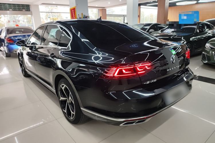 Used Volkswagen Magotan 2023 2 Million Units Commemorative Edition 330TSI DSG Luxury Version
